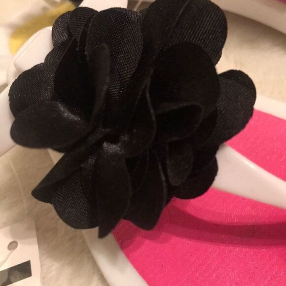 NWT Lilly of New York Floral Sandals - Size 9 - Picture 3 of 7